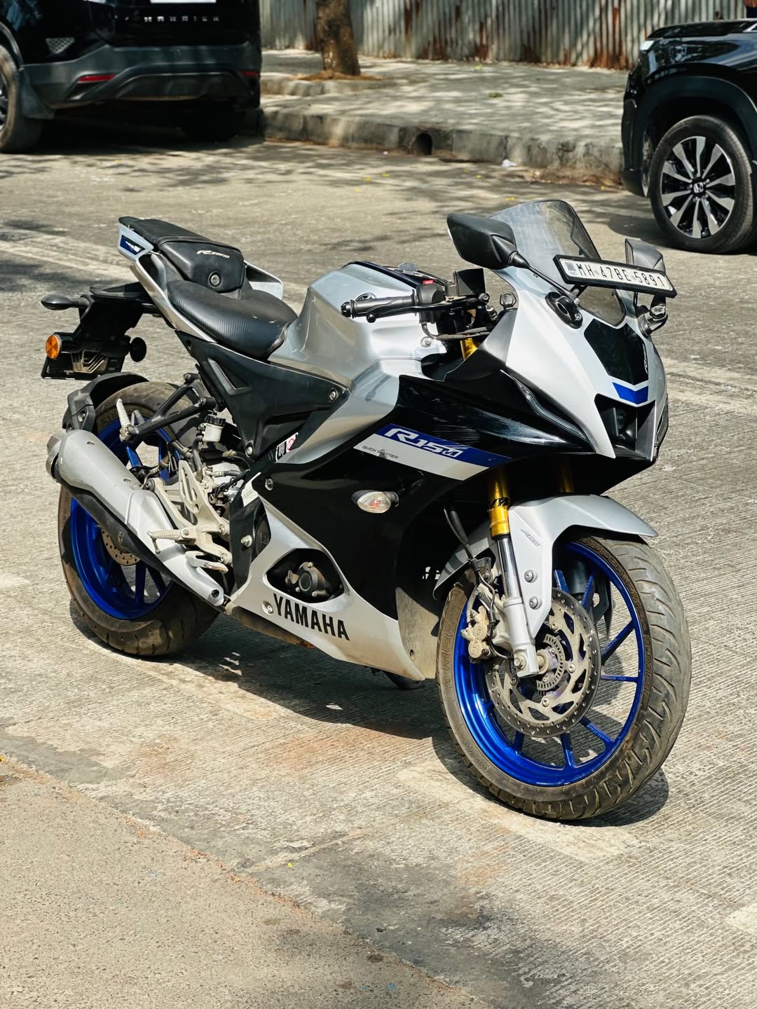 2022 Yamaha R15 V4 M