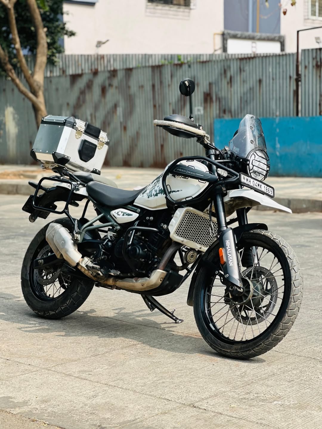2024 ROYAL ENFIELD HIMALAYAN 450